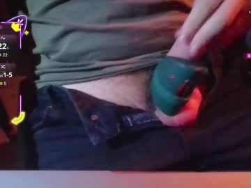 Aragli Chaturbate stream image from August 21, 2025