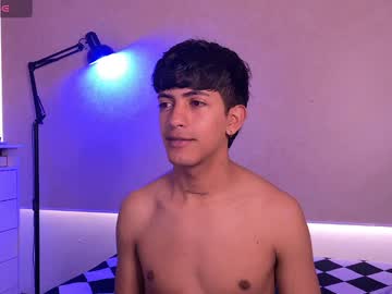 Teobrowny_ Chaturbate stream image from August 21, 2025