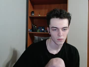 Xtraqqq Chaturbate stream image from August 21, 2025