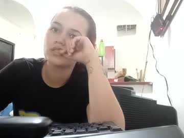 Marilyn_1999_2223 Chaturbate stream image from August 21, 2025