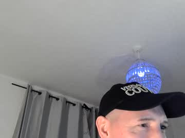 Rayrowdy Chaturbate stream image from August 21, 2025