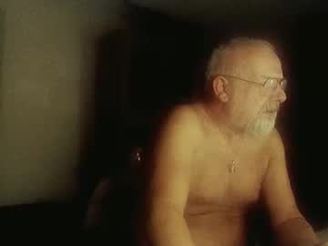 Femdom_Sub Chaturbate stream image from August 22, 2025