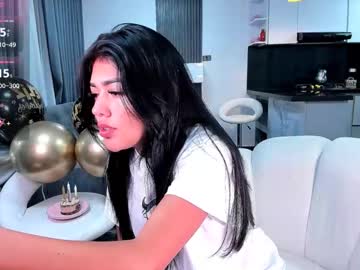 1bonnie Chaturbate stream image from August 22, 2025