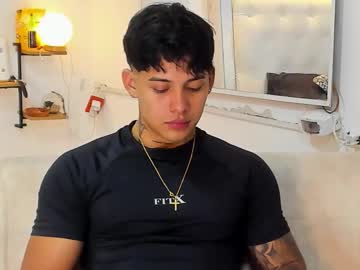 Lunay_Xtreemboy Chaturbate stream image from August 22, 2025