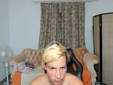 Blondboy04 Chaturbate stream image from August 22, 2025