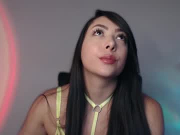 Mila_Paramo Chaturbate stream image from August 22, 2025