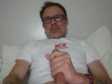 Trvlrslc Chaturbate stream image from August 22, 2025