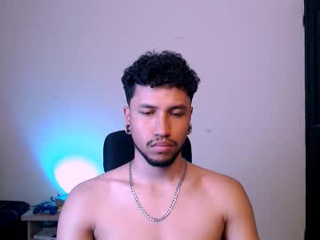 Yeff_Stone Chaturbate stream image from August 22, 2025