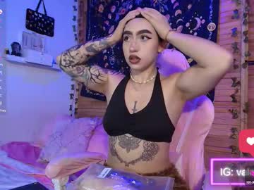 Valenor_ Chaturbate stream image from August 22, 2025