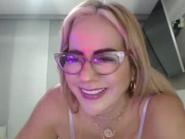 Angelinna_12 Chaturbate stream image from August 22, 2025