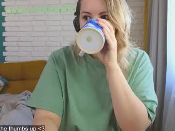 Hell_L0ve Chaturbate stream image from August 22, 2025
