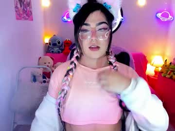 Michellevanss22 Chaturbate stream image from August 22, 2025