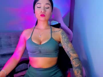 Nahomekuperth Chaturbate stream image from August 22, 2025
