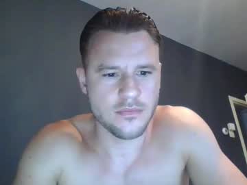 Rubuzu Chaturbate stream image from August 22, 2025