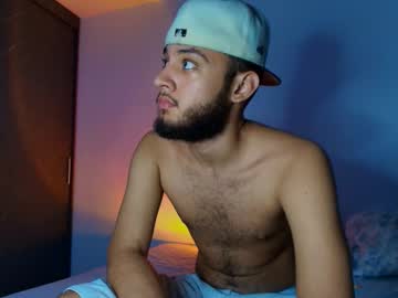 Smargum Chaturbate stream image from August 22, 2025