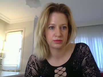 Stelladiorxo Chaturbate stream image from August 22, 2025
