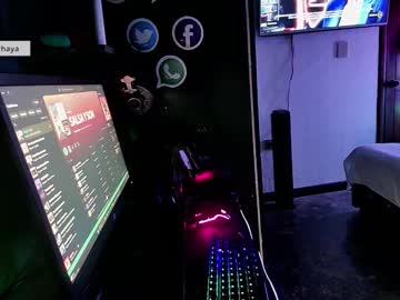 Yakuthaya Chaturbate stream image from August 22, 2025