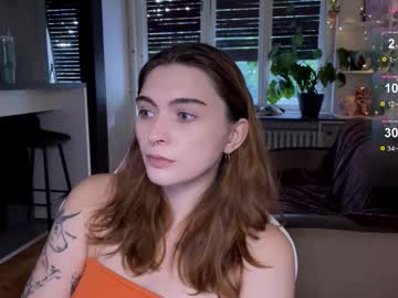 Dorfmatratze_ Chaturbate stream image from August 22, 2025