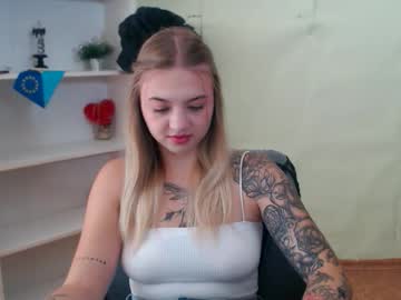 Juliacrazy_ Chaturbate stream image from August 22, 2025
