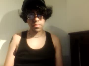 Kazootheking Chaturbate stream image from August 22, 2025