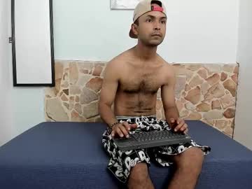 Pitu_55 Chaturbate stream image from August 22, 2025