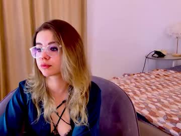 Rachelramirez Chaturbate stream image from August 22, 2025