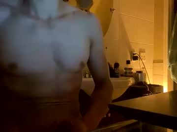 Canadiangrindr Chaturbate stream image from August 22, 2025