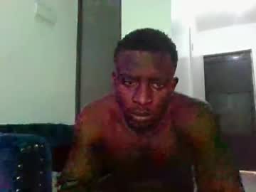 Emmy421 Chaturbate stream image from August 22, 2025