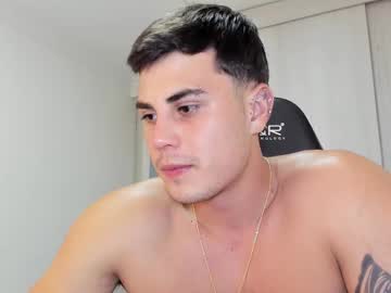Tylerhuntt__ Chaturbate stream image from August 22, 2025