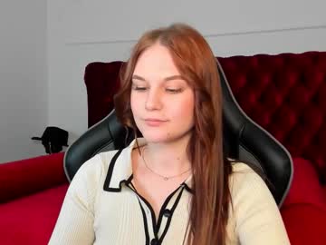 Ariawell Chaturbate stream image from August 22, 2025