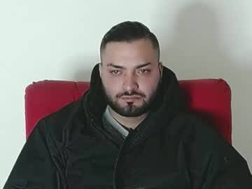 Robert_Leroy Chaturbate stream image from August 22, 2025