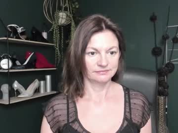 Vivian_Dream Chaturbate stream image from August 22, 2025