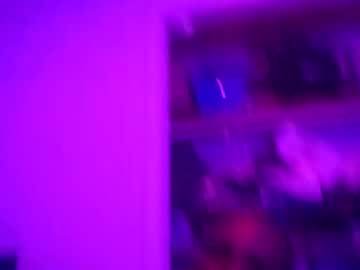 Cumsuckonme2104 Chaturbate stream image from August 22, 2025
