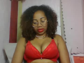 Aannickk Chaturbate stream image from August 22, 2025