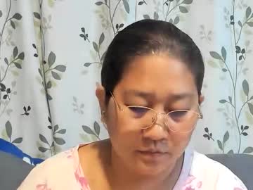 Sweetpilipina88 Chaturbate stream image from August 22, 2025