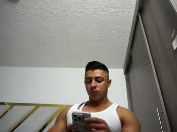 Devin_Hunter Chaturbate stream image from August 22, 2025