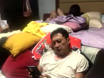 Kimguang Chaturbate stream image from August 22, 2025