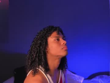 Lucas_Eevans07 Chaturbate stream image from August 22, 2025