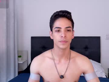 Aodaboyy Chaturbate stream image from August 22, 2025