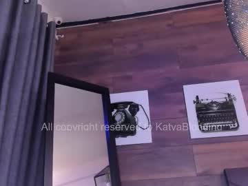 Katyablonding Chaturbate stream image from August 22, 2025