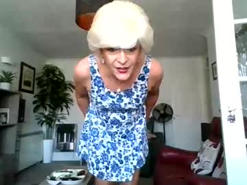 Mandy_Eyecandy Chaturbate stream image from August 22, 2025