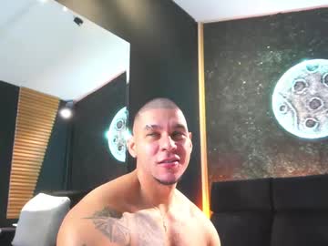 Massimowalton2 Chaturbate stream image from August 22, 2025