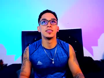 Mattew_Dluca_ Chaturbate stream image from August 22, 2025