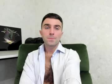 Mikhaaaeel Chaturbate stream image from August 22, 2025