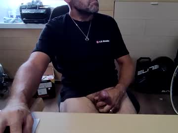 Thomasdebr Chaturbate stream image from August 22, 2025