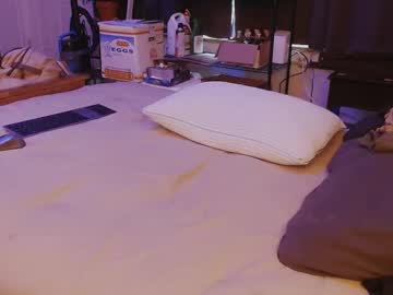 Corbinkelly Chaturbate stream image from August 22, 2025