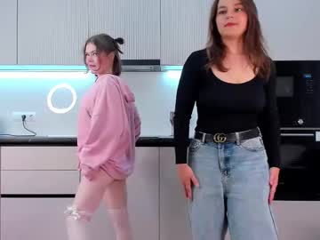 Katelinoehmig Chaturbate stream image from August 22, 2025