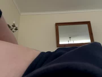 Paulw32323 Chaturbate stream image from August 22, 2025