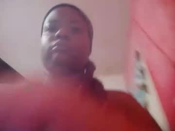 Sexybiggtitss Chaturbate stream image from August 22, 2025