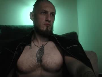 Hunkytime Chaturbate stream image from August 22, 2025